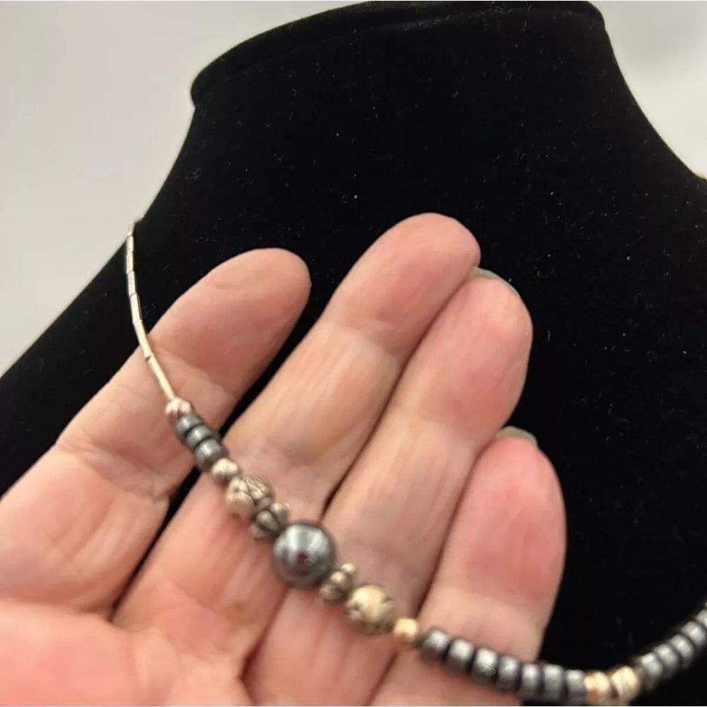 Beaded Dream Catcher Choker Necklace Silver Tone W/Hematite Beads 8-1/2" Drop - Picture 6 of 8